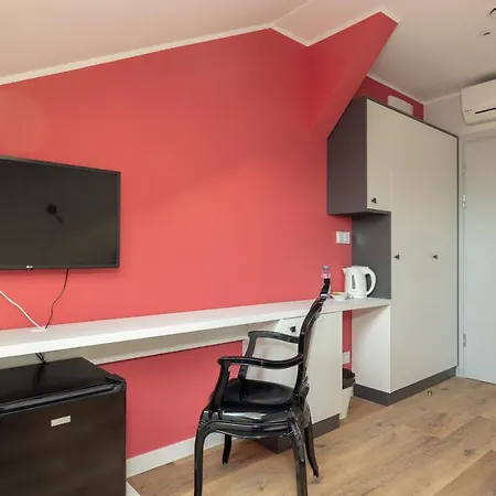 Ae Nowy Swiat By Bookinghost