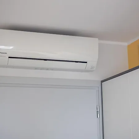 Ae Nowy Swiat By Bookinghost *