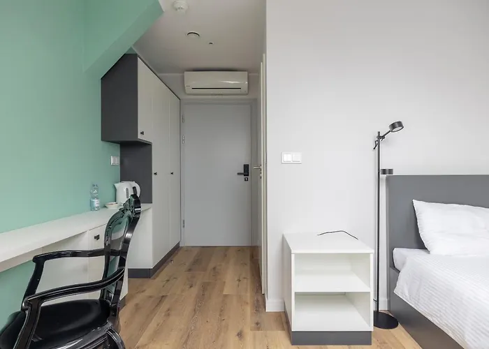 Ae Nowy Swiat By Bookinghost *